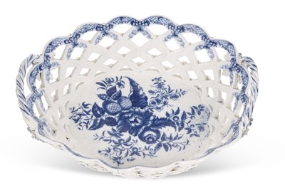 Lot 44 - A fine 18th Century Worcester porcelain basket...