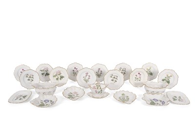 Lot 66 - A fine early 19th Century botanical dessert...