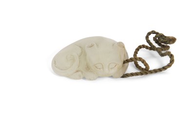 Lot 109 - A jade carving of a cat, 4cm long