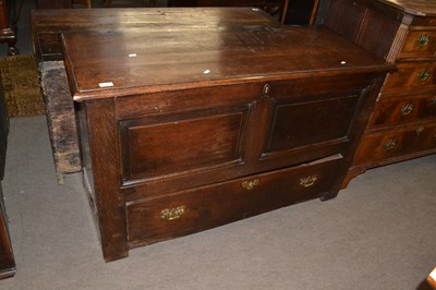 Lot 526 - 18th Century oak mule chest with two panelled...