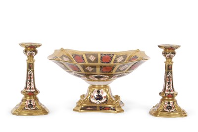 Lot 38 - Royal Crown Derby Tazza 1128 Imari pattern...