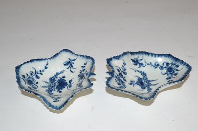 Lot 321 - A pair of 18th Century Worcester porcelain...