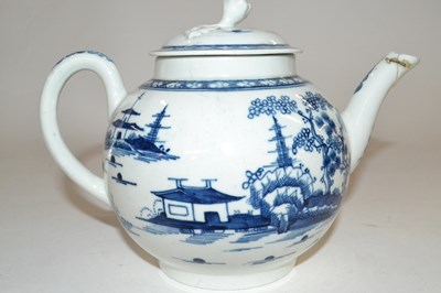 Lot 323 - An 18th Century Worcester porcelain teapot and...
