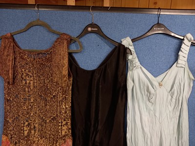 Lot 15 - A quantity of c.1920/30's lady's clothing, to...