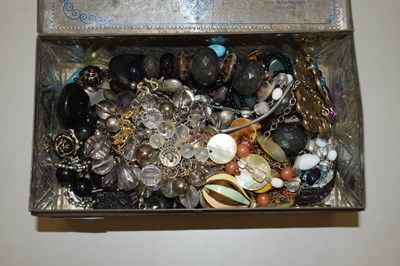 Lot 97 - Tin of assorted costume jewellery