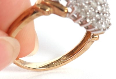 Lot 13 - A 9ct diamond cluster ring, the tiered cluster...