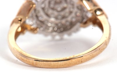 Lot 13 - A 9ct diamond cluster ring, the tiered cluster...