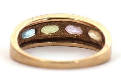 Lot 77 - A 9ct multi gemset ring, with topaz, peridot,...