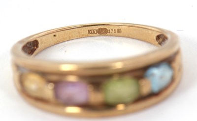 Lot 77 - A 9ct multi gemset ring, with topaz, peridot,...
