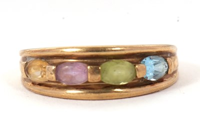 Lot 77 - A 9ct multi gemset ring, with topaz, peridot,...