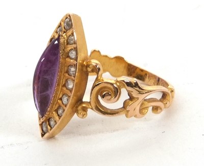 Lot 23 - An amethyst and diamond ring, the marquise...