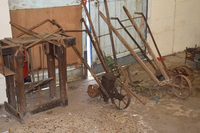 Lot 1117 - Set of heavy duty garage racking