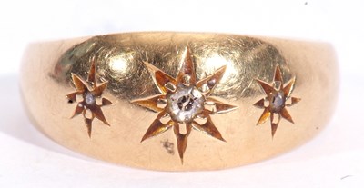 Lot 75 - Antique 18ct gold diamond three stone ring,...