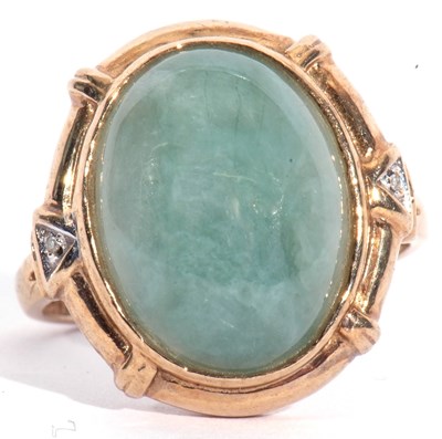 Lot 87 - Modern 9ct gold green hardstone ring, the...