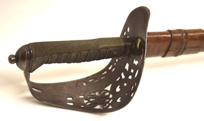 Lot 183 - Victorian VR 1897 pattern officers sword with...