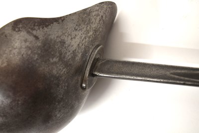 Lot 189 - 1899 Pattern British Practice Gymnasia sword