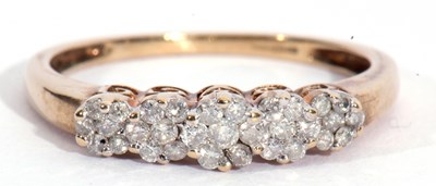 Lot 96 - Modern 9ct gold diamond ring, a design...