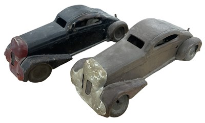 Lot 136 - A pair of c1930s tinplate cars, a/f