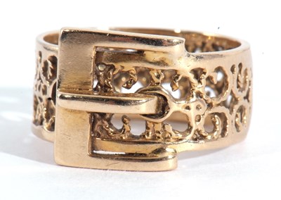 Lot 131 - 9ct gold pierced buckle ring, the wide band...