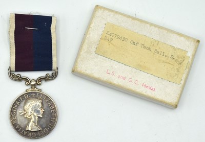 Lot 56 - ERII RAF Long Service And Good Conduct Medal...