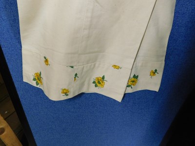 Lot 37 - A quantity of circa 1970's lady's wear: to...