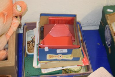 Lot 512 - Quantity of Bayko construction kit