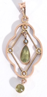 Lot 180 - Antique 15ct stamped open work pendant, the...