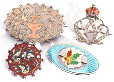 Lot 220 - Mixed Lot: Victorian silver and gold...