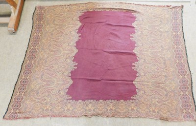 Lot 6 - A woven paisley shawl/throw, approx. 144 x 197cm