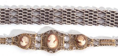 Lot 236 - Mixed Lot: silver gate bracelet together with...