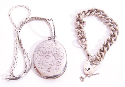 Lot 283 - Mixed Lot: heavy white metal curb link...