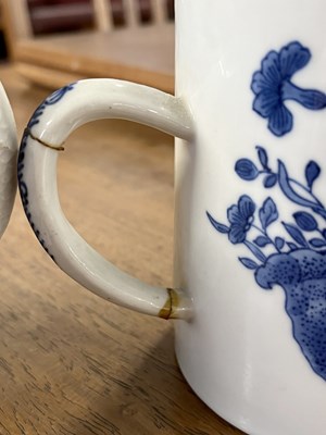 Lot 260 - Two 18th Century Chinese Export porcelain...