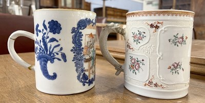 Lot 260 - Two 18th Century Chinese Export porcelain...