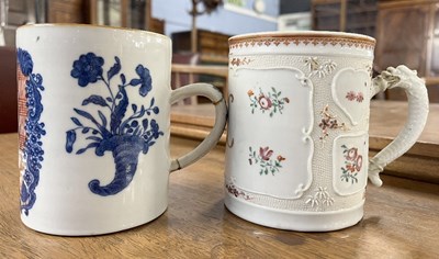 Lot 260 - Two 18th Century Chinese Export porcelain...