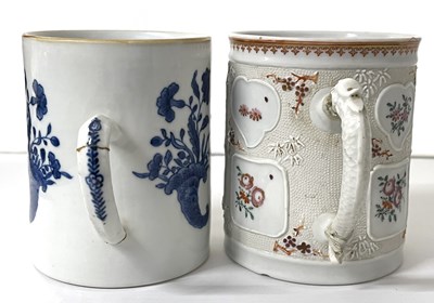 Lot 260 - Two 18th Century Chinese Export porcelain...