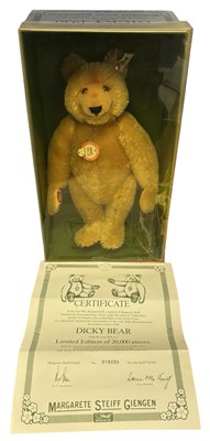 Lot 266 - A boxed Steiff limited edition Replica 1930...