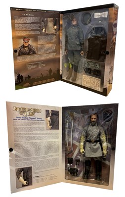 Lot 309 - A pair of boxed Sideshow 12" collectable...