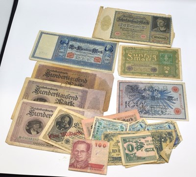 Lot 187 - Quantity of 20th Century German bank notes to...