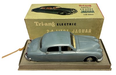 Lot 94 - A boxed Triang 1:20 scale electric 2.4 litre...