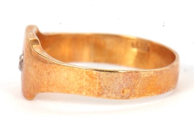 Lot 15 - A single stone diamond ring, set with an old...