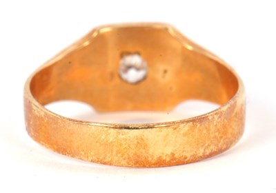 Lot 15 - A single stone diamond ring, set with an old...