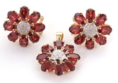 Lot 88 - A garnet and diamond pendant and matching...
