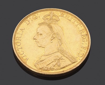 Lot 318 - A Queen Victoria 1887 £5 gold coin, 40g
