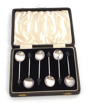 Lot 172 - A cased set of six silver bean end coffee...
