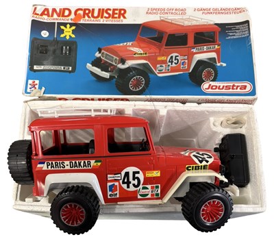 Lot 333 - A boxed radio-controlled Land Cruiser by Joustra