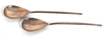 Lot 21 - A Keswick School of Industrial Arts pair of...