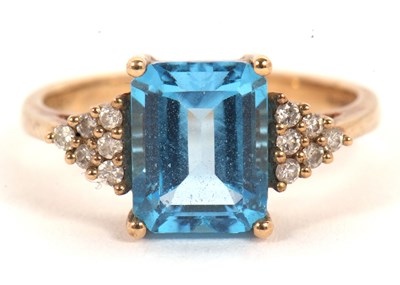 Lot 32 - A 9ct topaz and diamond ring, the rectangular...