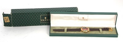 Lot 237 - A Gucci 3000.2M wristwatch, quartz movement,...