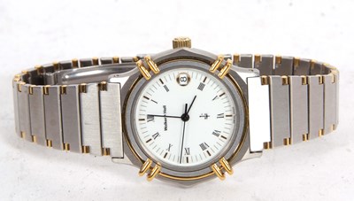 Lot 241 - A Walker Hall gents watch with Dulwich design...