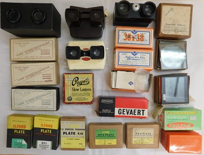 Lot 107 - A quantity of stereoscopic viewers, slides,...